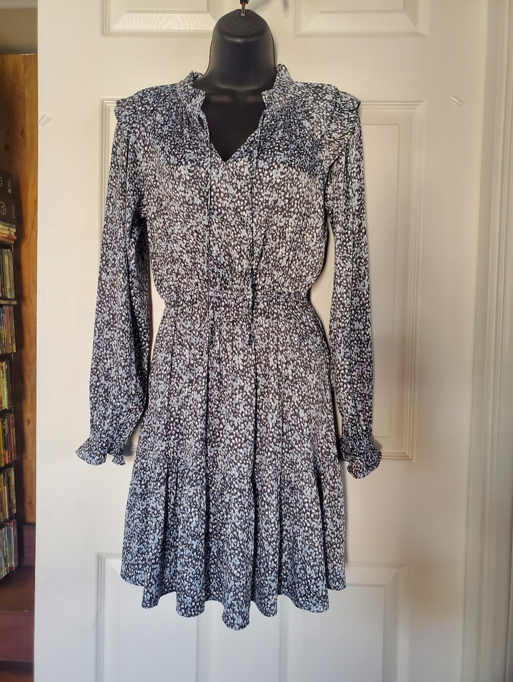 Bohemian Split Neck Tiered Mini Dress Floral Blue Ruffled Satin Preppy Fairy XS - Picture 2 of 11